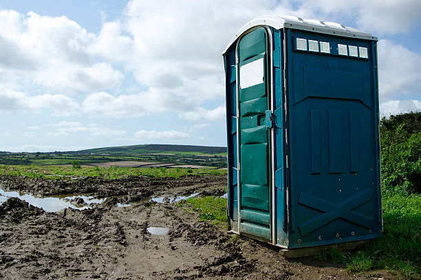 Types of Portable Toilets We Offer in Roslyn Estates, NY